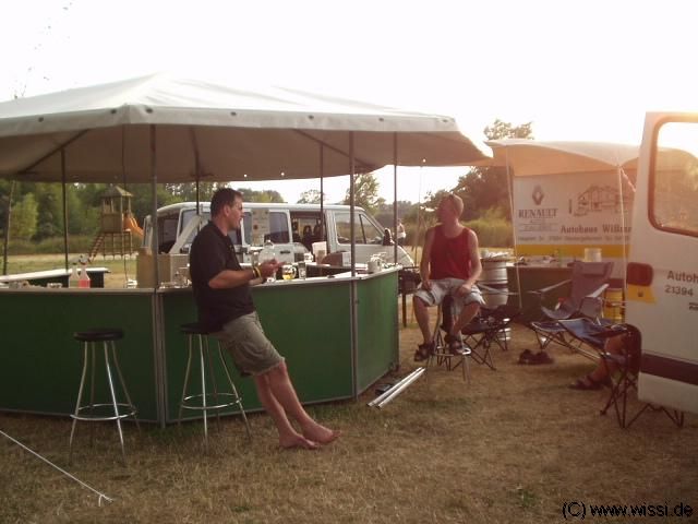 (c) 2003 by M�kreativ, Klaus Hintze