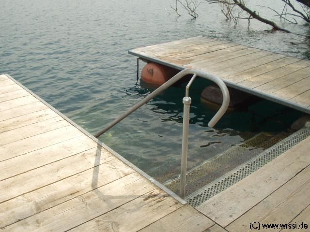 (c) 2003 by M�kreativ, Klaus Hintze