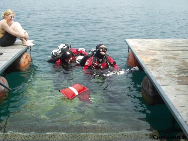 (c) 2003 by M�kreativ, Klaus Hintze