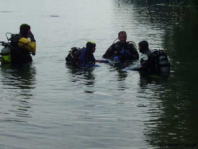 (c) 2003 by M�kreativ, Klaus Hintze