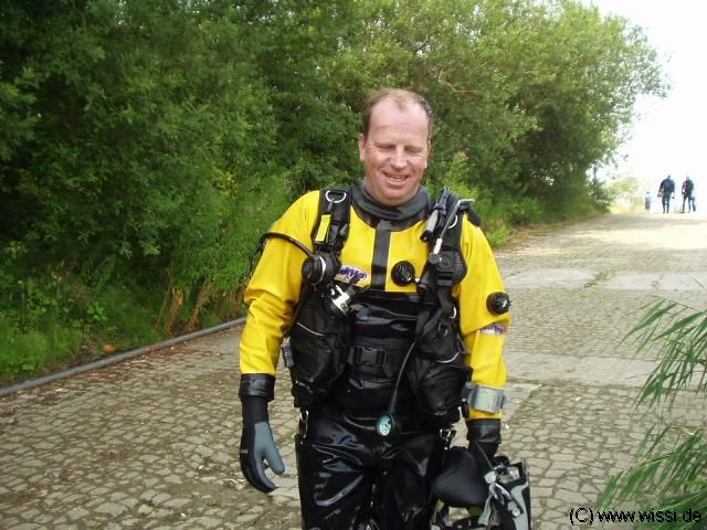 (c) 2003 by M�kreativ, Klaus Hintze