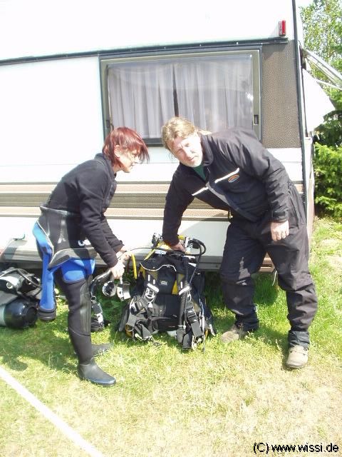 (c) 2003 by M�kreativ, Klaus Hintze