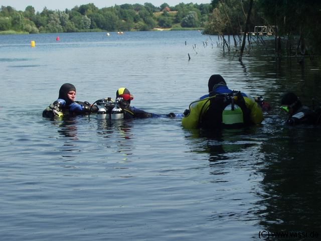 (c) 2003 by M�kreativ, Klaus Hintze